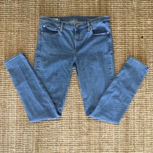 GAP | Blue Mom Jeans TALL